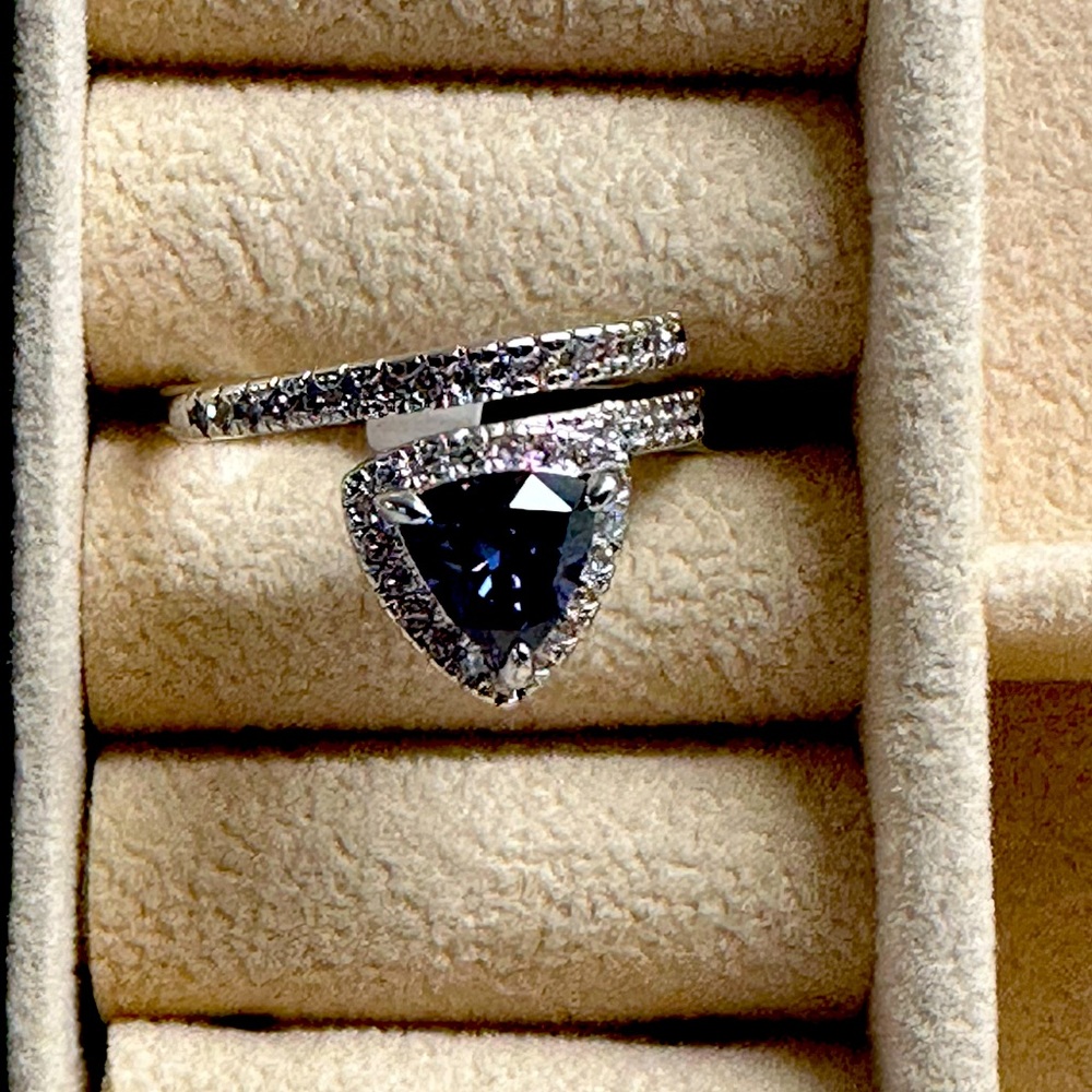 Bomb Party Sapphire Rhodium Ring